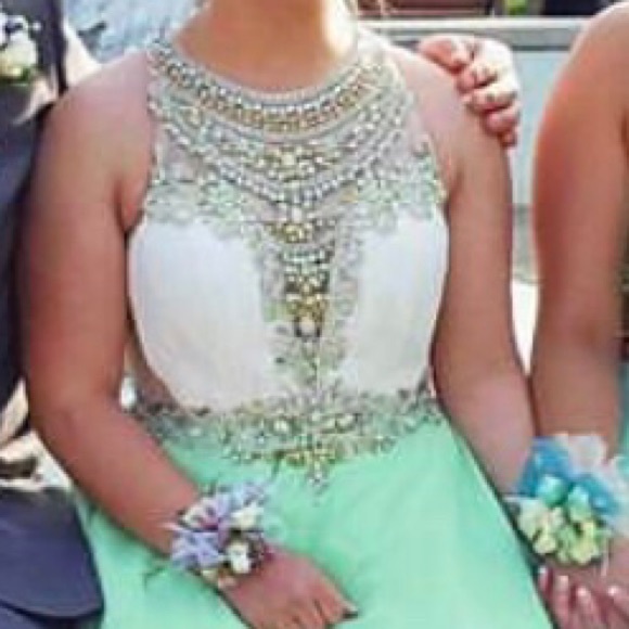 Prom Dress - Picture 3 of 3